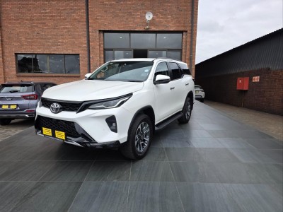 2025 Toyota Fortuner