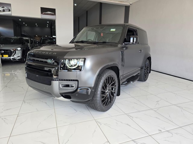 BUY LAND ROVER DEFENDER 2024 90 V8 CARPATHIAN EDITION, Omar's Motor Den