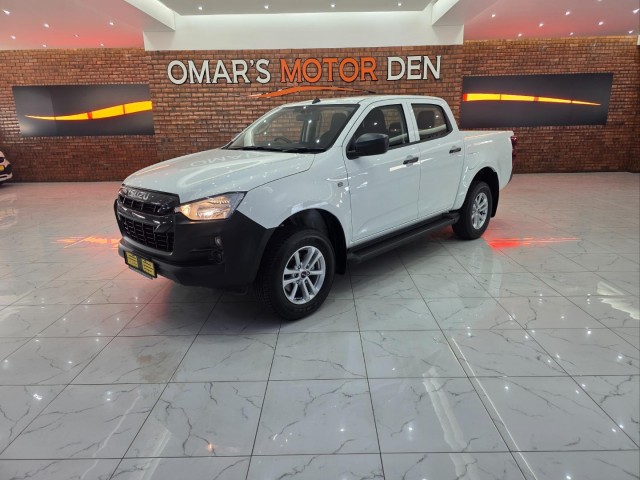 BUY ISUZU D-MAX 2025 1.9TD DOUBLE CAB L AUTO, Omar's Motor Den